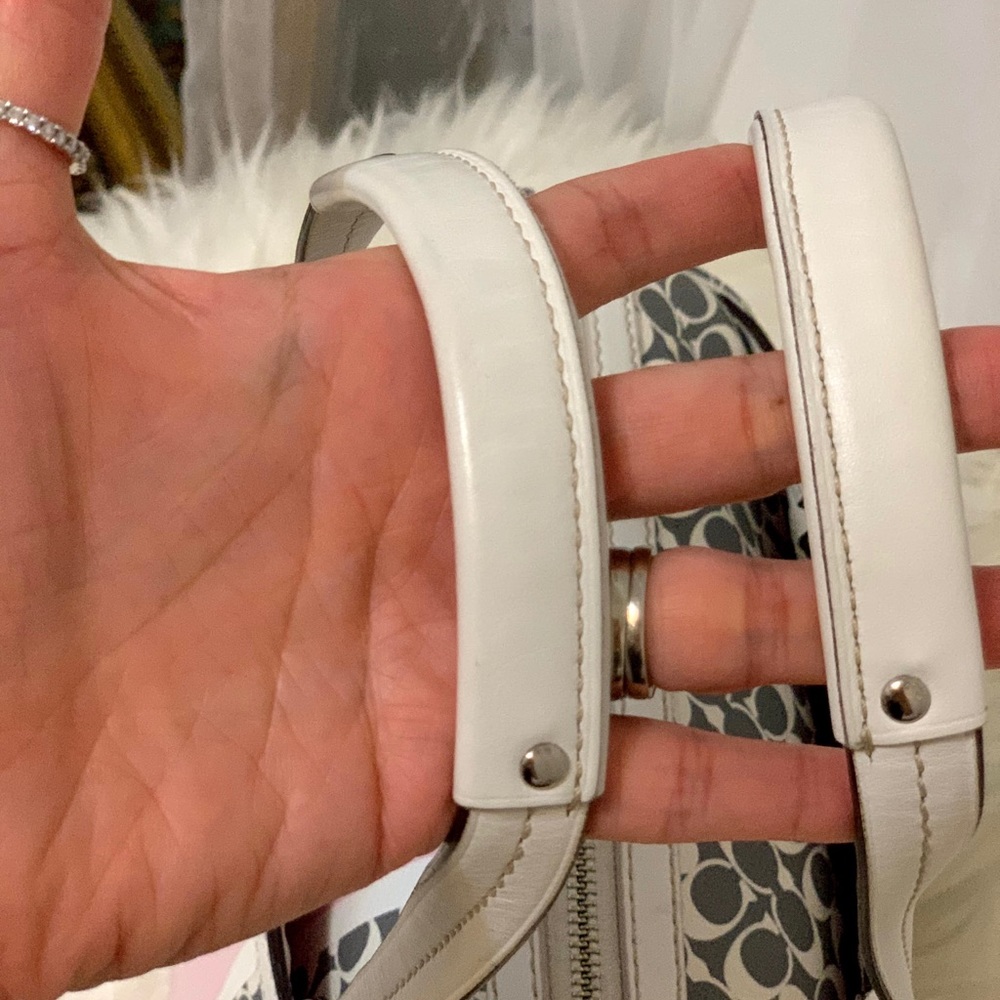 Coach Bag - Picture 7 of 7